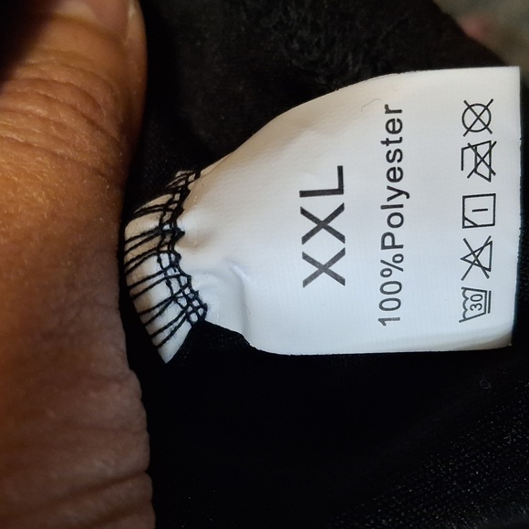 TikTok Shop Long Sleeve Embroidery Top NWOB - Picture 5 of 6